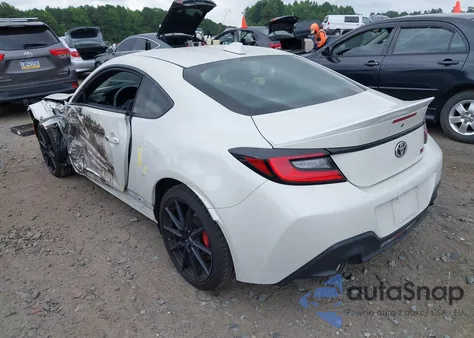 2024 Toyota Gr86 Premium z USA, uszkodzony, nr VIN JF1ZNBE15R9761496